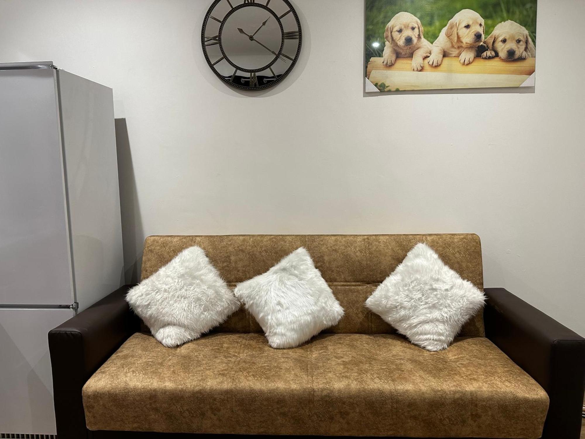 City Lodge Excel Лондон Екстериор снимка